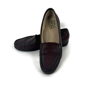 SAS Burgundy Antique Wine Leather Loafer Shoes Size 7.5 Tripad Comfort Easy On